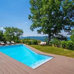 Vesna Hébergement de vacances