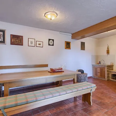 Vesna Holiday home Buzet