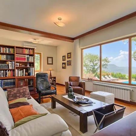 Holiday home Vesna