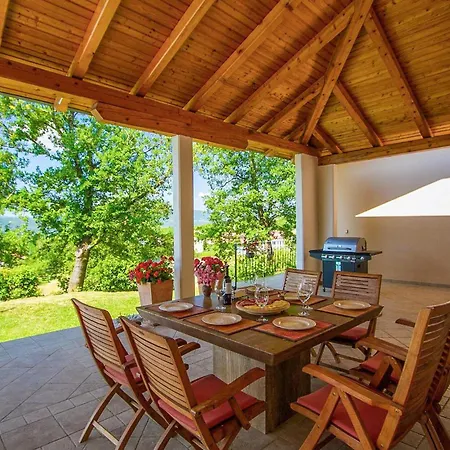 Vesna Holiday home *